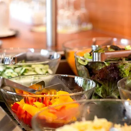 ホテル Zur Brucke Minheim