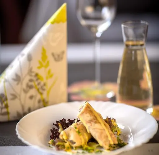 Hotel Zur Brucke Minheim