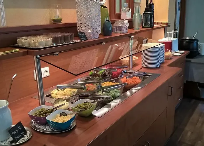 Zur Brucke 3* Minheim